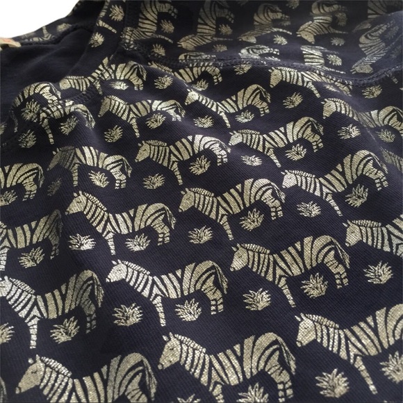 CREWCUTS Cozy Leggings & Top OUTFIT Silver Zebra - Picture 6 of 7